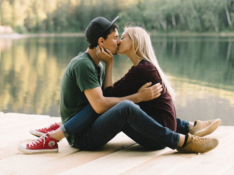 je suis une fille timide comment embrasser un garçon que j'aime